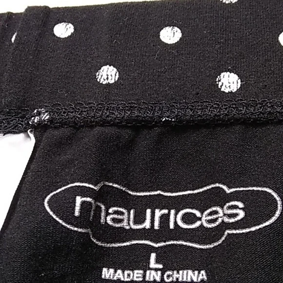 Maurices Women's Polka-dot Capri Leggings - Picture 3 of 5